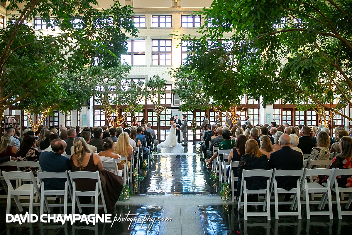 Virginia Beach MOCA Wedding photos