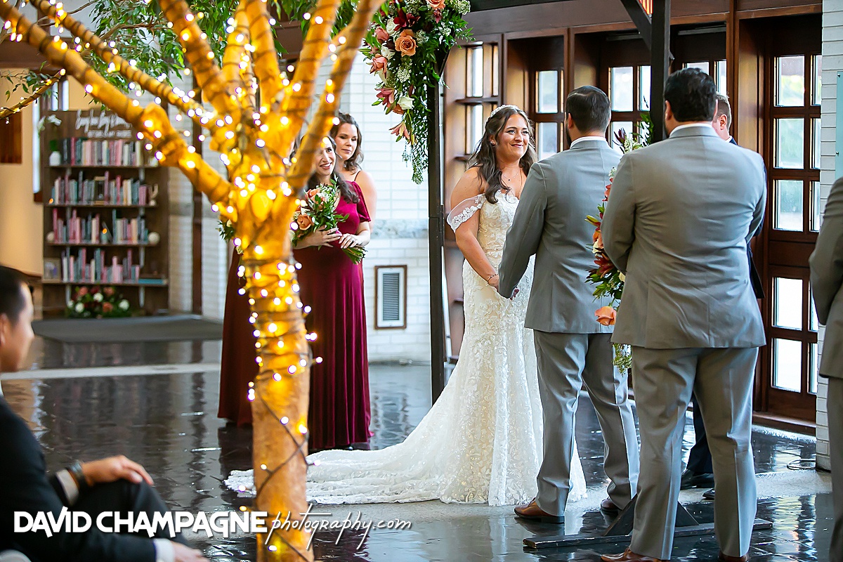 Virginia Beach MOCA Wedding photos