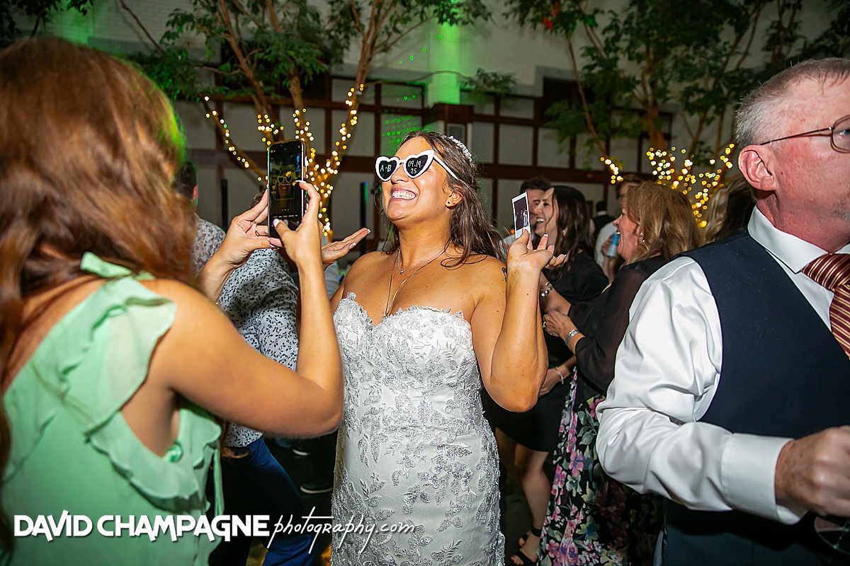 Virginia Beach MOCA Wedding photos