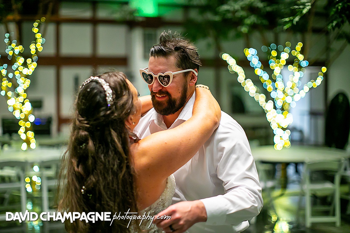 Virginia Beach MOCA Wedding photos