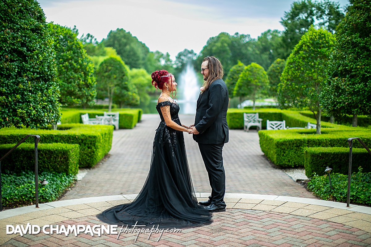Virginia Beach Founders Inn Wedding