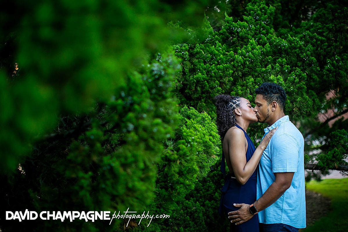 Norfolk Pagoda Garden Engagement photos